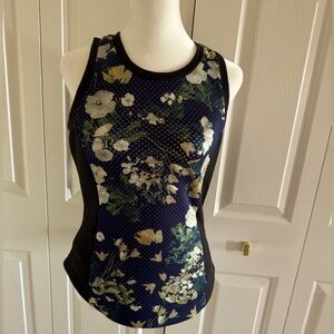 Rachel Roy Fitted Floral Tank Size Small